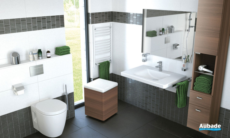 Lavabo-plan Connect Freedom d'Ideal Standard pour PMR