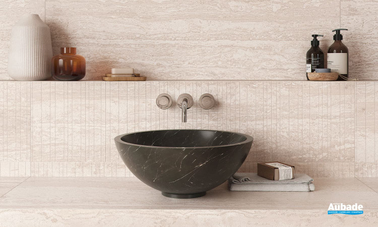 Collection Travertine Tivoli par Azteca en coloris Ivory extérieur
