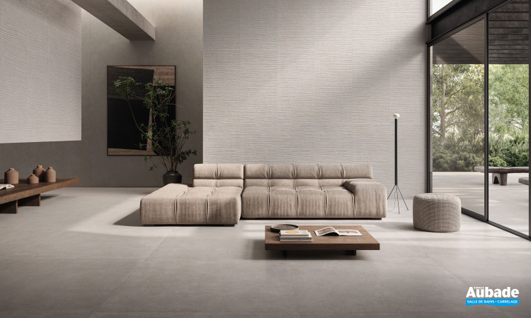 Collection Cement Vibes par Ceramiche Piemme en coloris Beton Solid et décor Handmade Beton