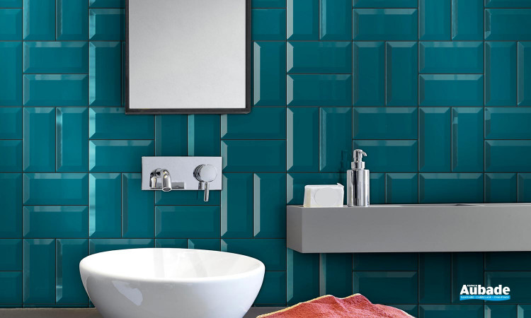 Collection Metro par Cesi Ceramica en coloris Petrolio