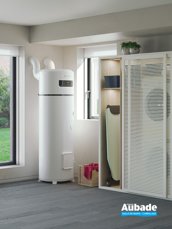 Chauffe-eau thermodynamique sur socle Nuos Plus S2 Wifi FS 