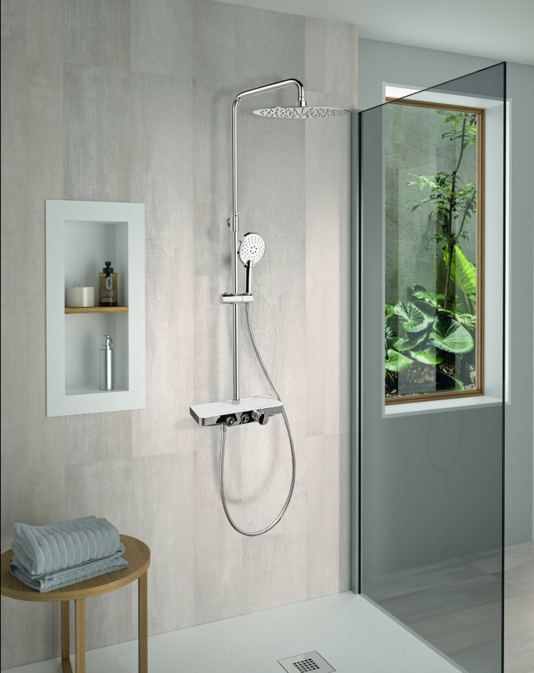 Colonne de douche thermostatique Amadeo de la marque Ramonsoler
