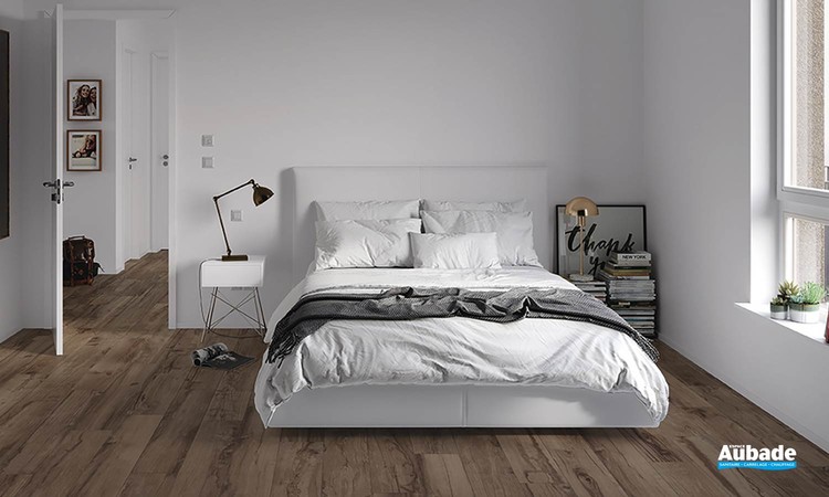 Collection Millelegni Remake par Emil Ceramica en coloris Rovere Bruno Ossidato