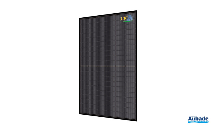 Le panneau solaire Cobra Full Black 375W  par CKW SOLAR