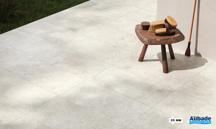 Collection Travertino par Ermes Aurelia en coloris White