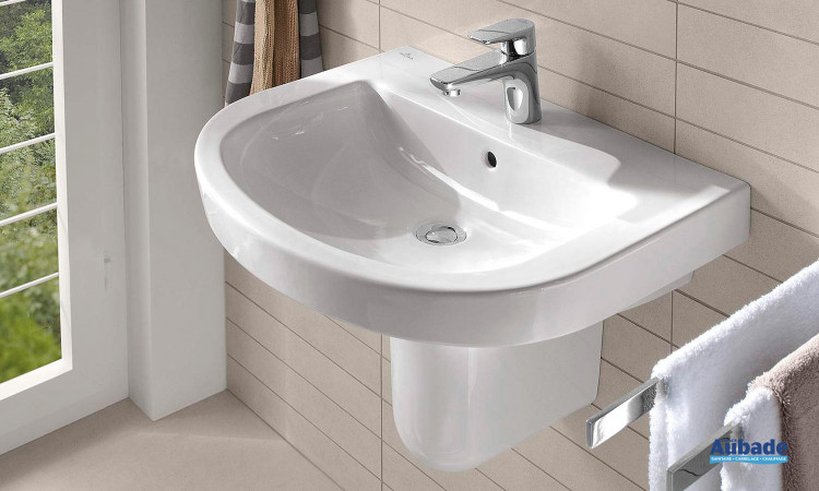 lavabo blanc au design arrondi Villeroy & Boch Subway 2.0