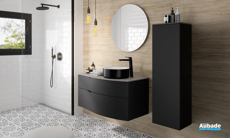 Meuble de salle de bains laqué noir mat Stiletto avec plan zébrano gris et vasque à poser noir et blanc mat de la marque Decotec