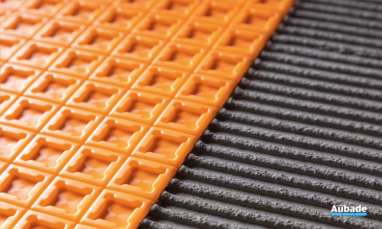 Natte de découplage Schlüter®-Ditra de Schlüter® Systems