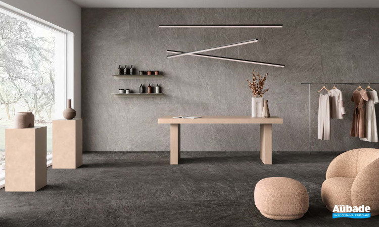 Collection Deepstone par Novabell sol en coloris Graphite et murs en coloris Oyster