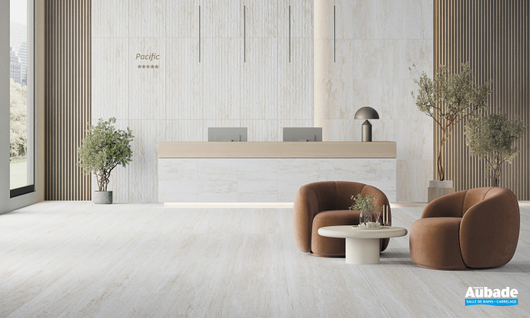 Collection Travertino par Pavigrés en coloris et décor Corso Oro