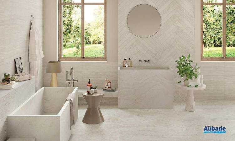 Collection Unique Travertine par Provenza en coloris White Minimal, White Vein Cut et White Ruled