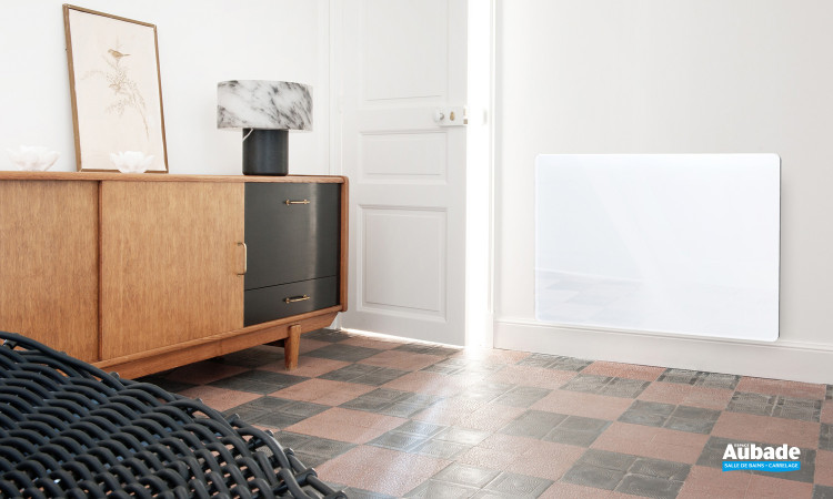 Radiateur Compaver Nativ par Intuis modèle horizontal 1000w en coloris Lys blanc