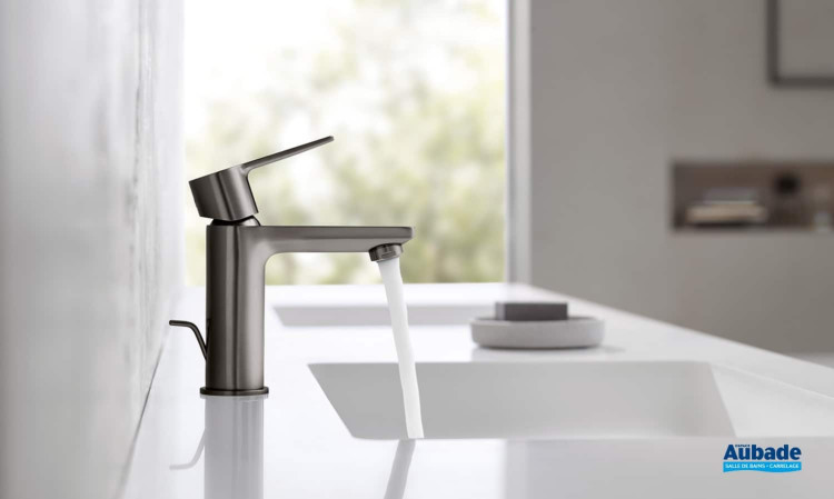 Mitigeur lavabo Lineare taille XS finition Hard Graphite Brossé de Grohe