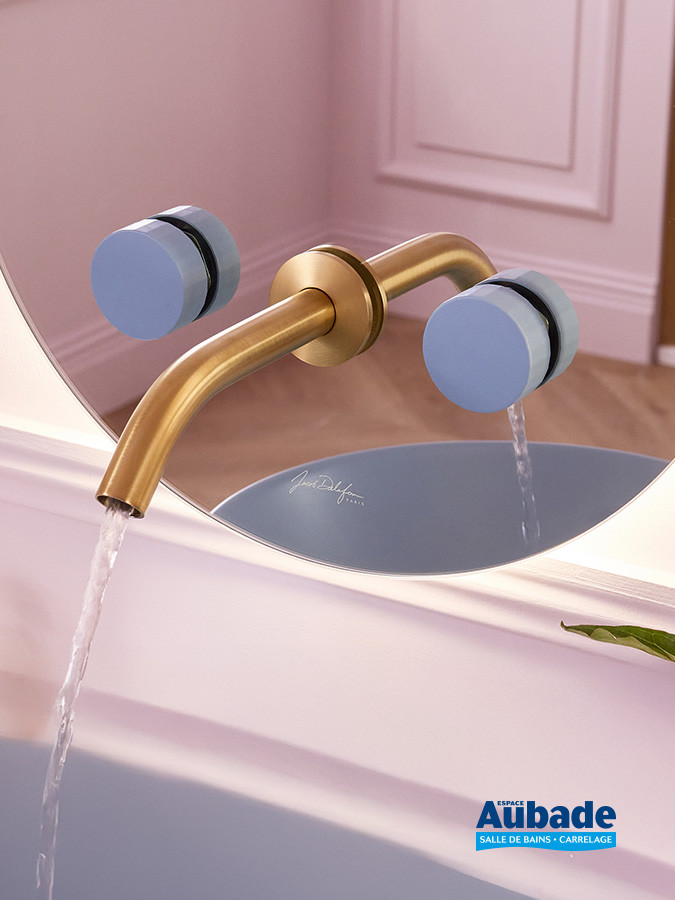 Mélangeur mural Grands Boulevards Laiton brossé avec poignées Aigue Marine de Jacob Delafon