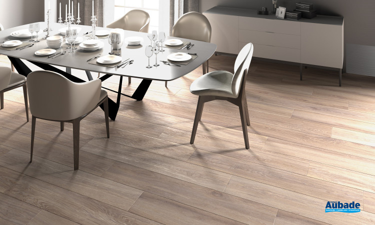 Collection Albar par Tau Ceramica en coloris Nogal