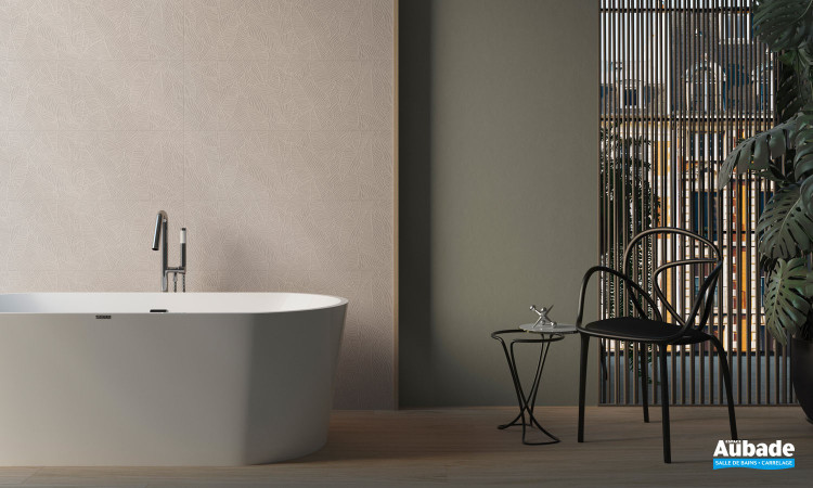 Collection Chromatic par Tau Ceramica en coloris Salvia et décor RLV Ficus Talco