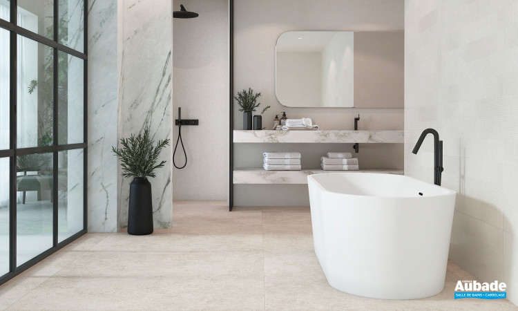 Collection Portwall par Tau Ceramica en coloris Sand et décor Rlv Bloom White