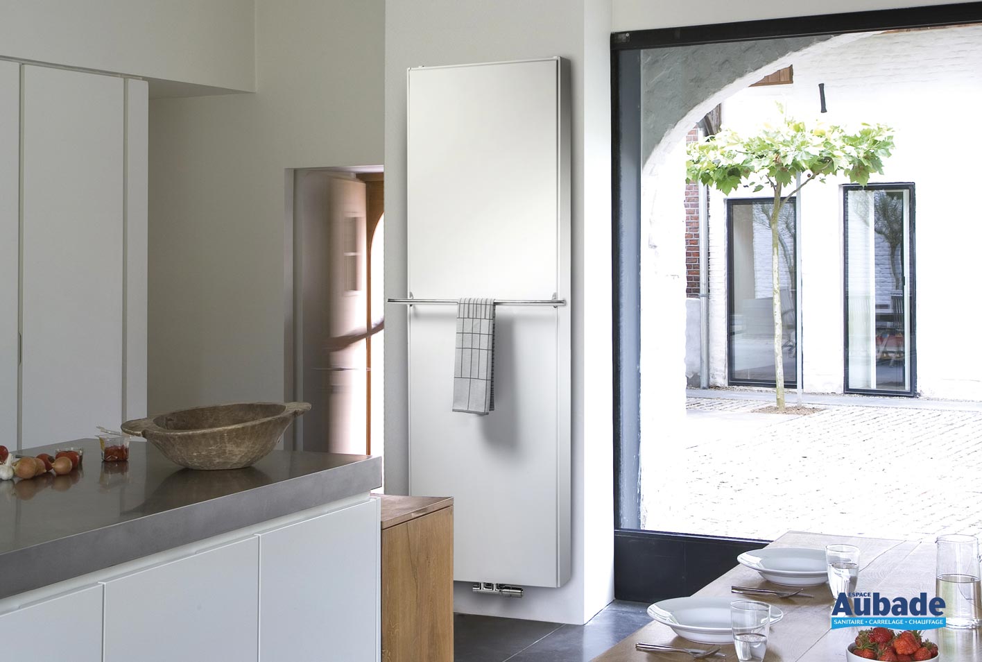 Radiateur design eau chaude Flatline Vasco | Espace Aubade