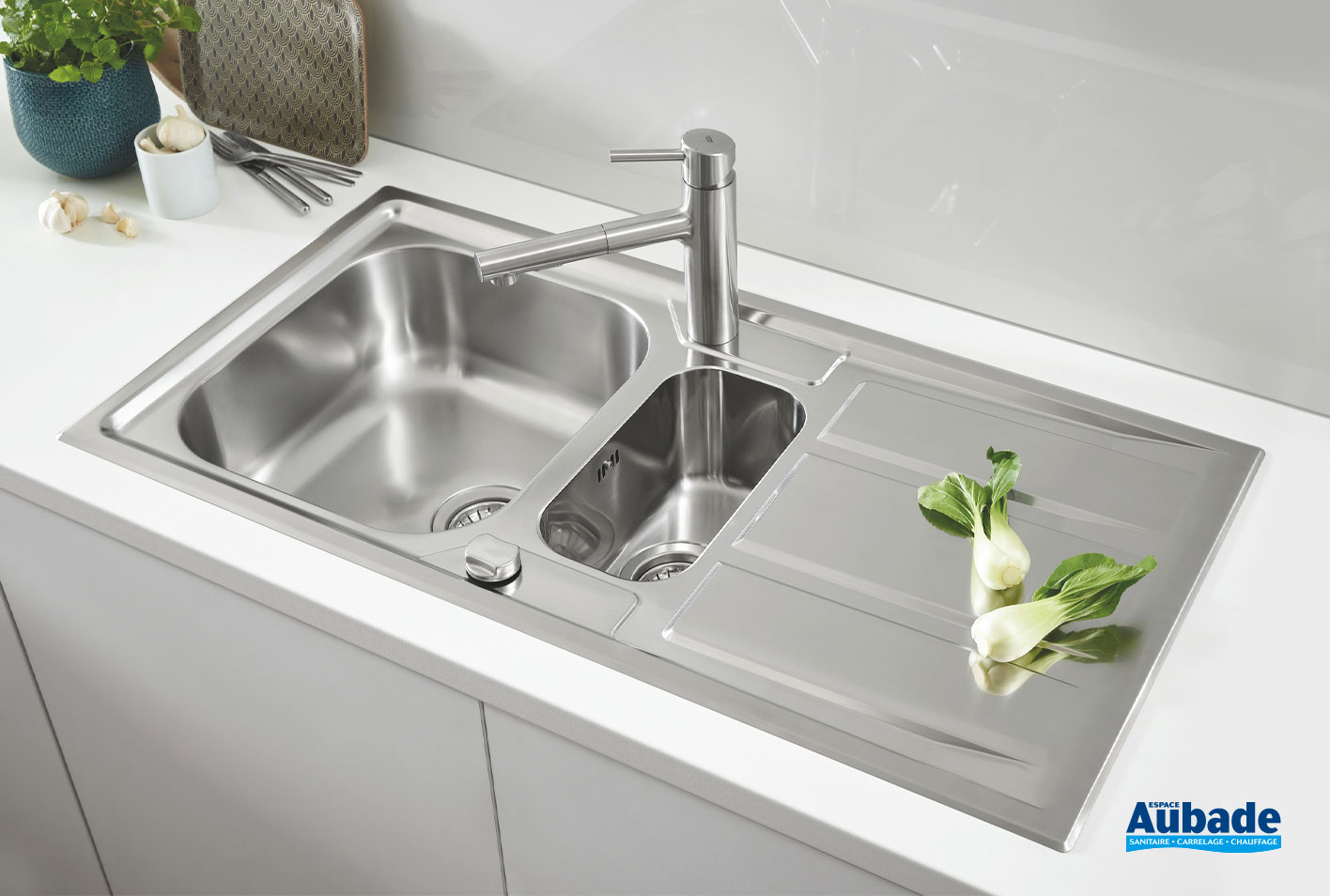 Производители моек рейтинг. Мойка Grohe k400. Мойка для кухни Grohe k400+. Кухонная мойка Grohe k300. Мойка Grohe двойное.