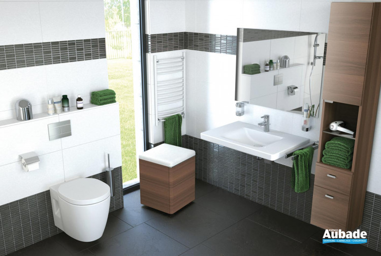 Lavabo-plan Connect Freedom d'Ideal Standard pour PMR