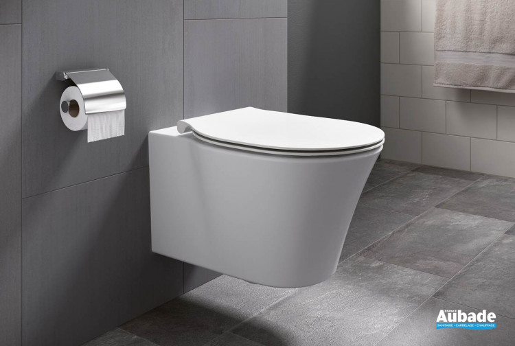 Cuvette WC suspendue Amazi en porcelaine vitrifiée de la marque Ideal Standard