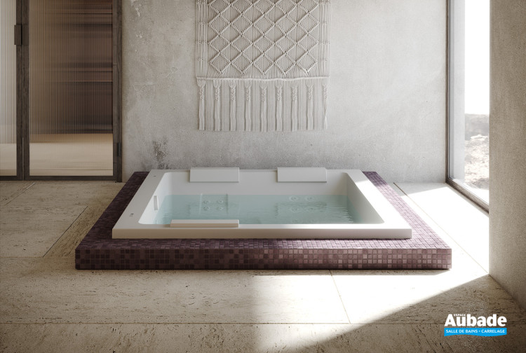Baignoire balnéo 3 places Sharp Extra par Jacuzzi®
