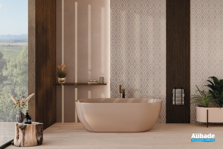 Collection Haussmann par Metropol en coloris Coral et décor Art Coral