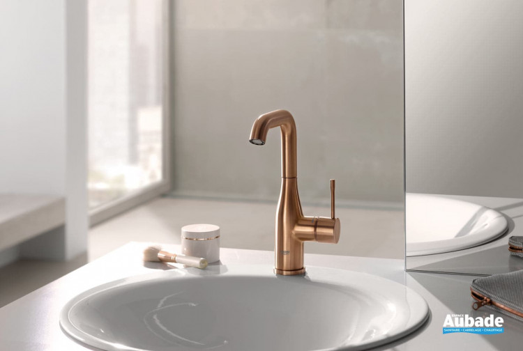 Mitigeur lavabo taille L Essence de Grohe