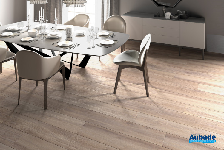 Collection Albar par Tau Ceramica en coloris Nogal