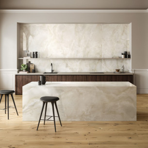Collection Majestic Onyx par Ceramiche Piemme en coloris Pearl White