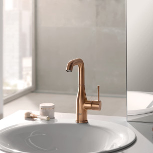 Mitigeur lavabo taille L Essence de Grohe