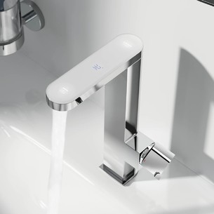 Mitigeur lavabo taille M avec affichage de température Plus Digital de Grohe