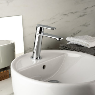 Mitigeur lavabo medium Capri - Chromé