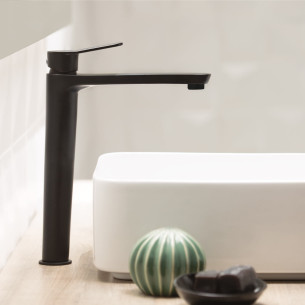 Mitigeur lavabo haut Caledonia Noir mat de Ramon Soler