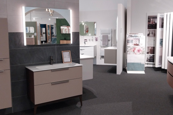 Carrelage et meuble de salle de bain 