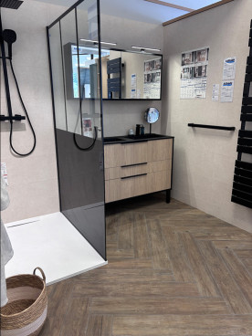 Meuble de salle de bain avec armoire de toillette