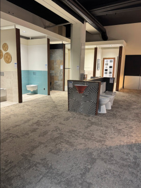 Toilettes et lave mains
