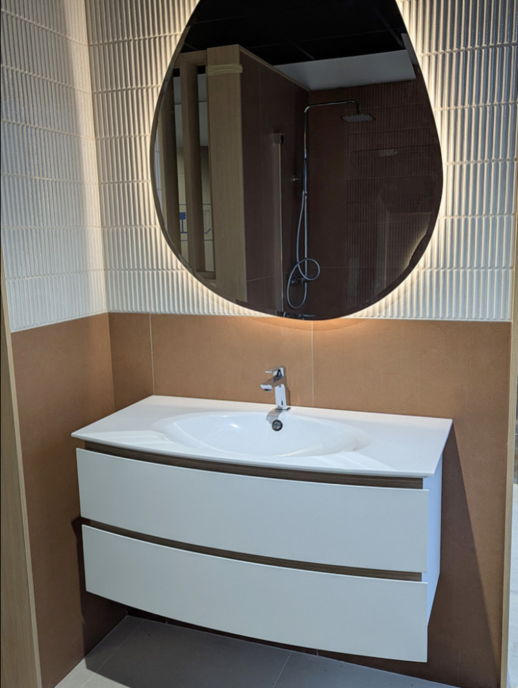 Magasin de salle de bain Schmitt-Ney SFCP Neuilly-sur-Marne