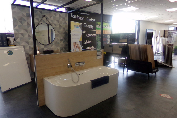 magasin comet lucé