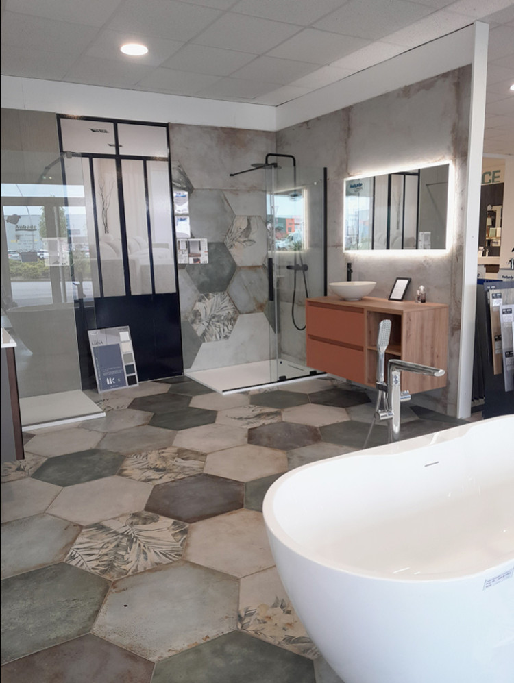 magasin de salle de bain la roche sur yon