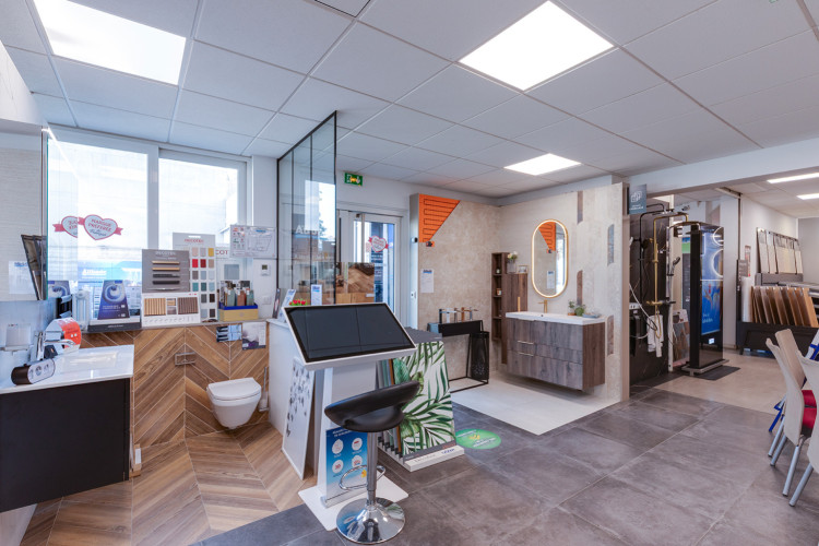 Meubles de salle de bain et toilettes