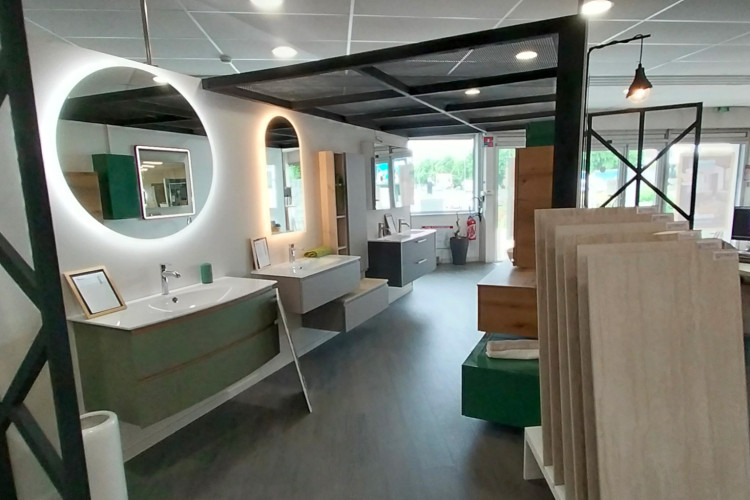 Miroir et meuble de salle de bain suspendu