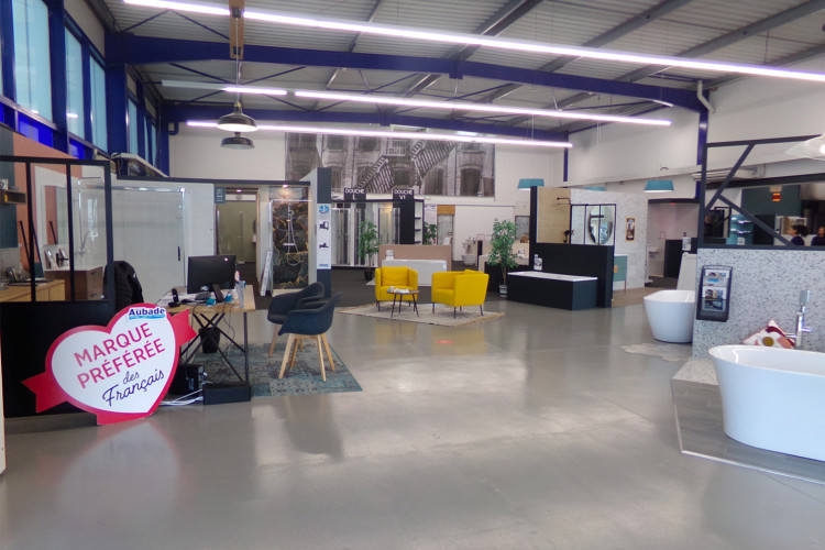 Salle exposition Comet Saint Doulchard
