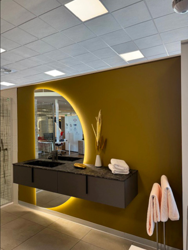 Meuble de salle de bain suspendu avec miroir