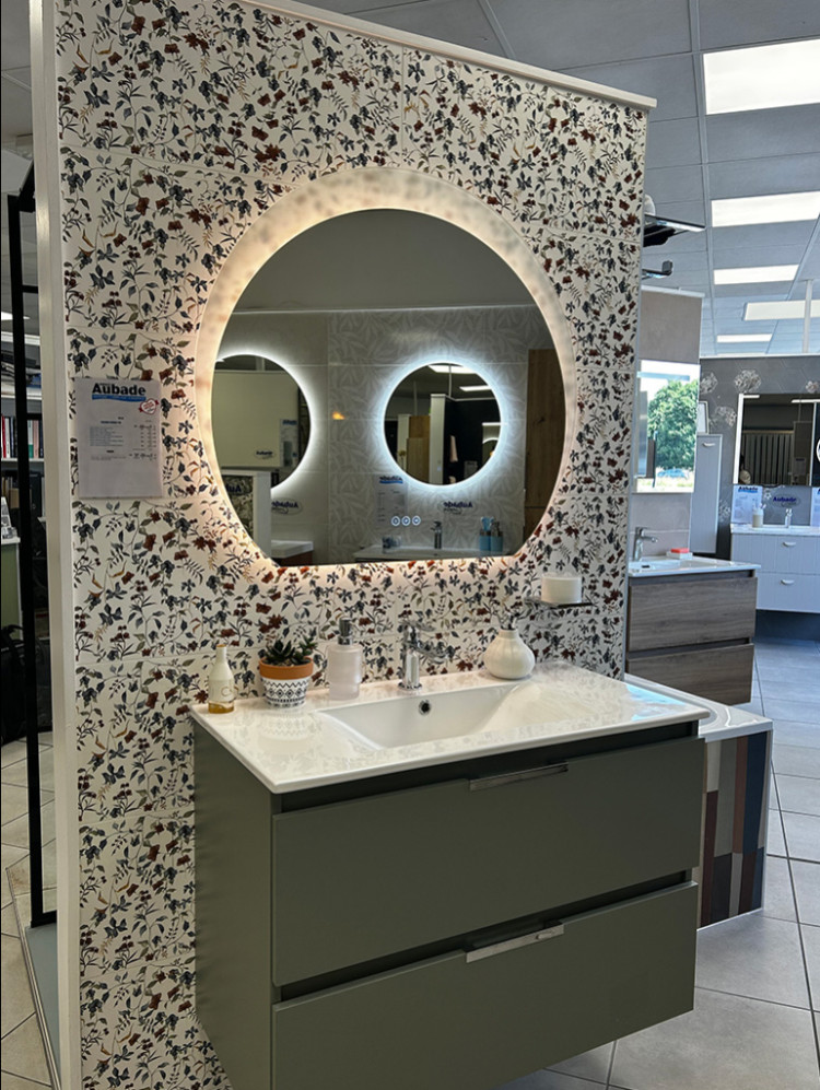 Meuble suspendu avec miroir LED