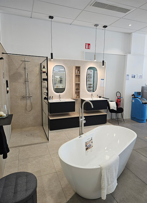 Douche et baignoire îlot 