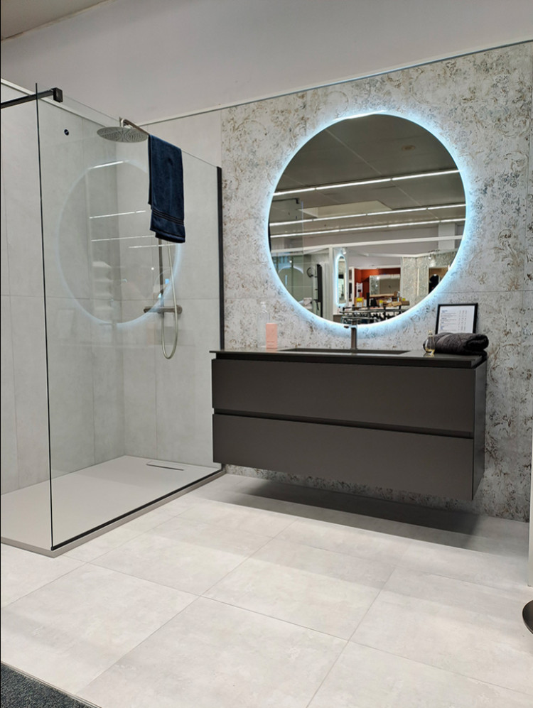 Meuble suspendu avec miroir led et douche