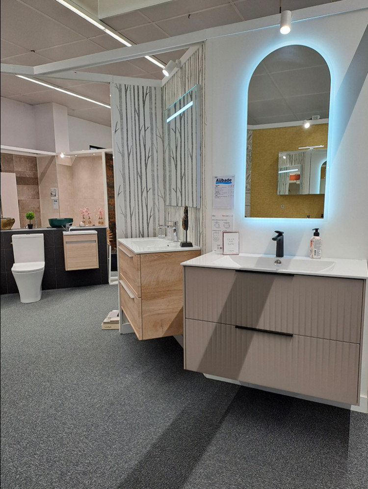Meuble suspendue avec miroir led