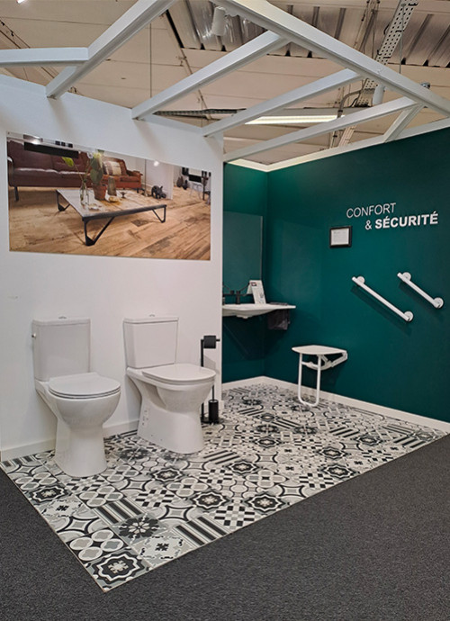 toilettes et éléments PMR
