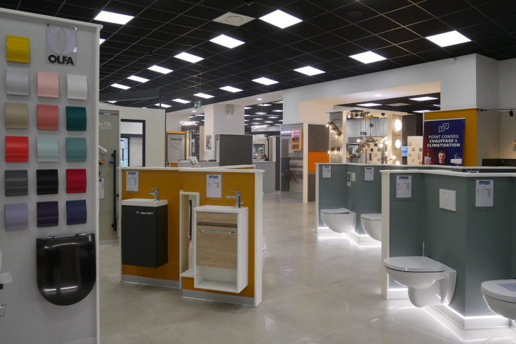 Magasin Comptoir des Fers à St Genis Pouilly (01) 22